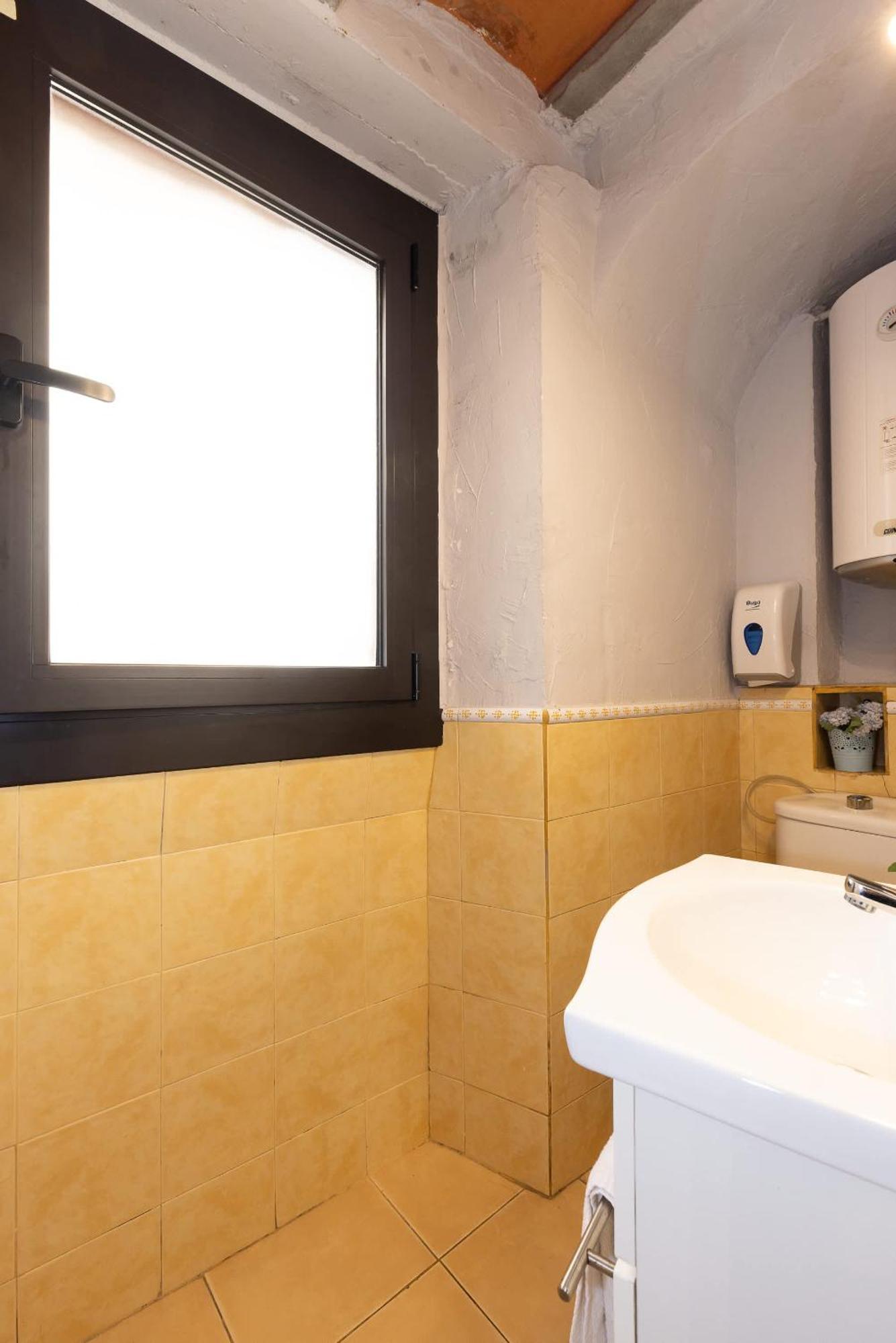 Trinquet By Unik Tarragona * Tarragona