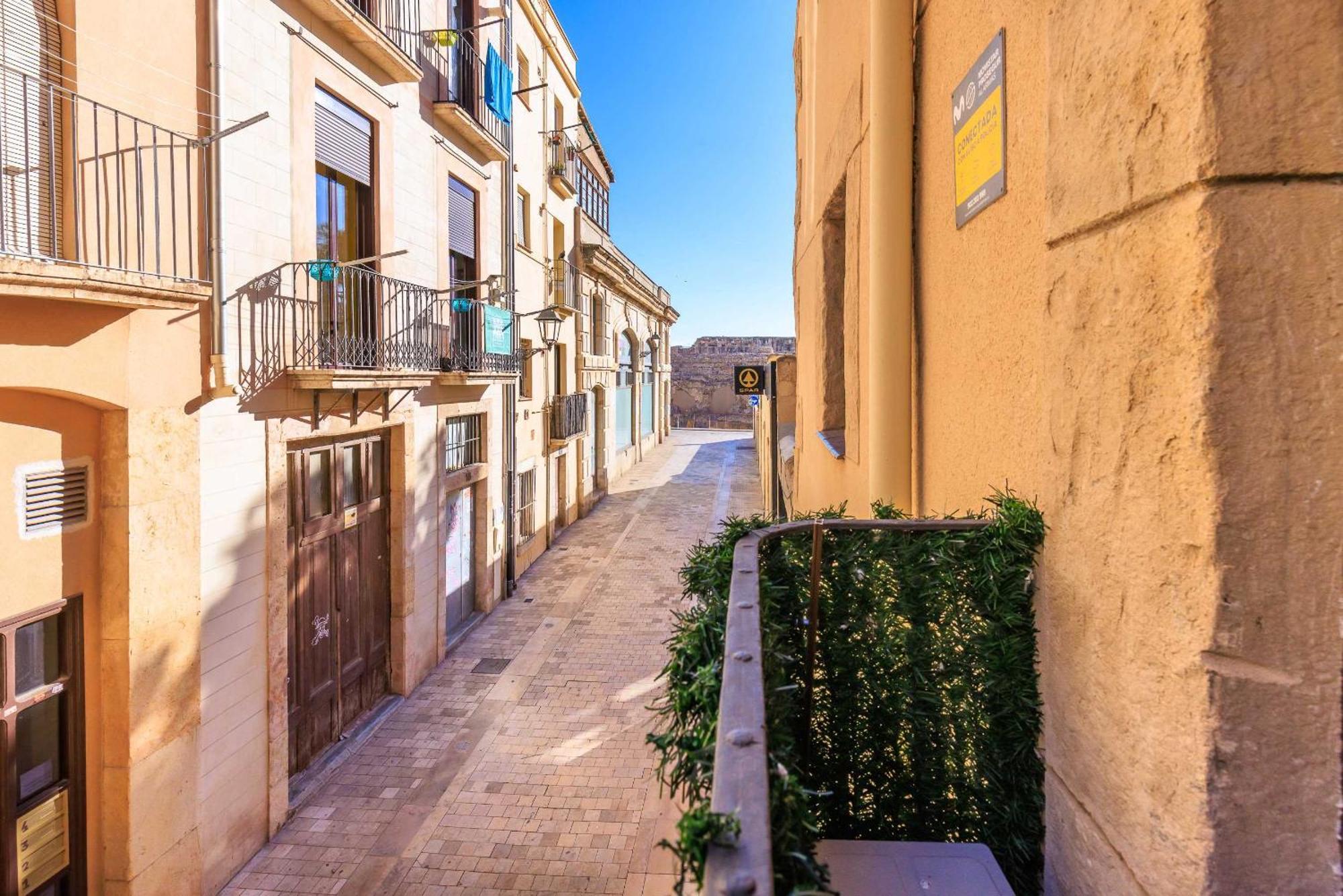 Trinquet By Unik Tarragona Tarragona